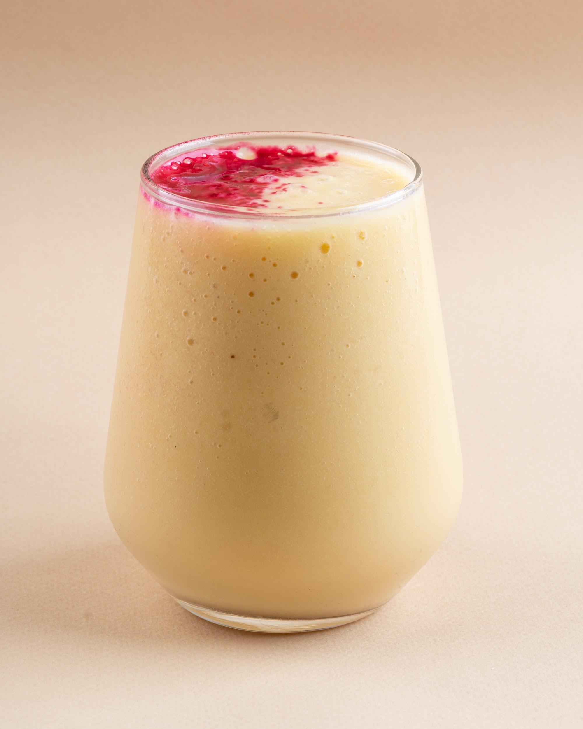 Смузи Манго-Ананас